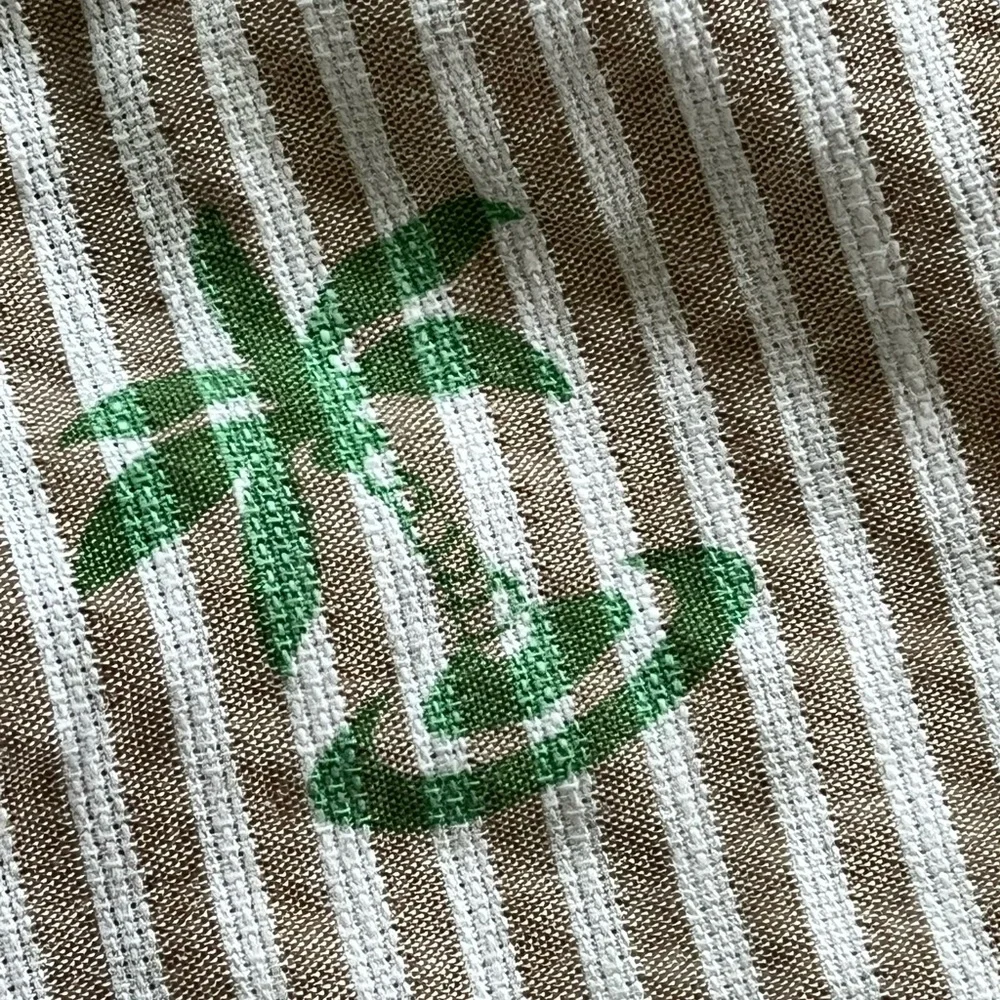 Vineyard Vines Linen Blend Club Shorts Brown White Striped Palm Trees Size 34 - Picture 8 of 10